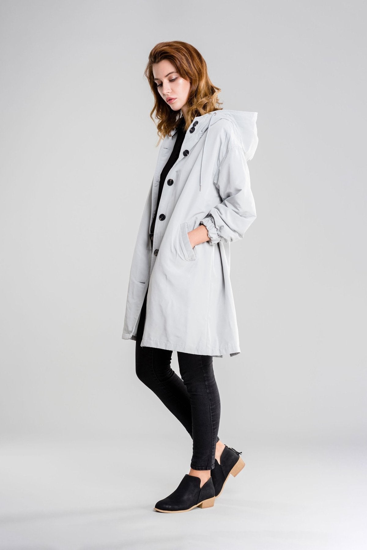 Veste de Pluie Chic Imperméable Coupe-Vent Oversized avec Capuche pour les Femmes | Idéal pour l'hiver