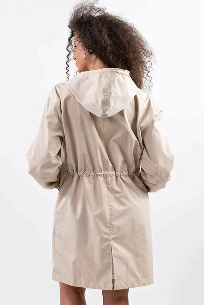 Veste de Pluie Chic Imperméable Coupe-Vent Oversized avec Capuche pour les Femmes | Idéal pour l'hiver