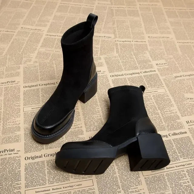 Bottines Élégantes Noires en Cuir Végétalien avec Fini en Daim pour les Femmes | Idéal pour une utilisation quotidienne