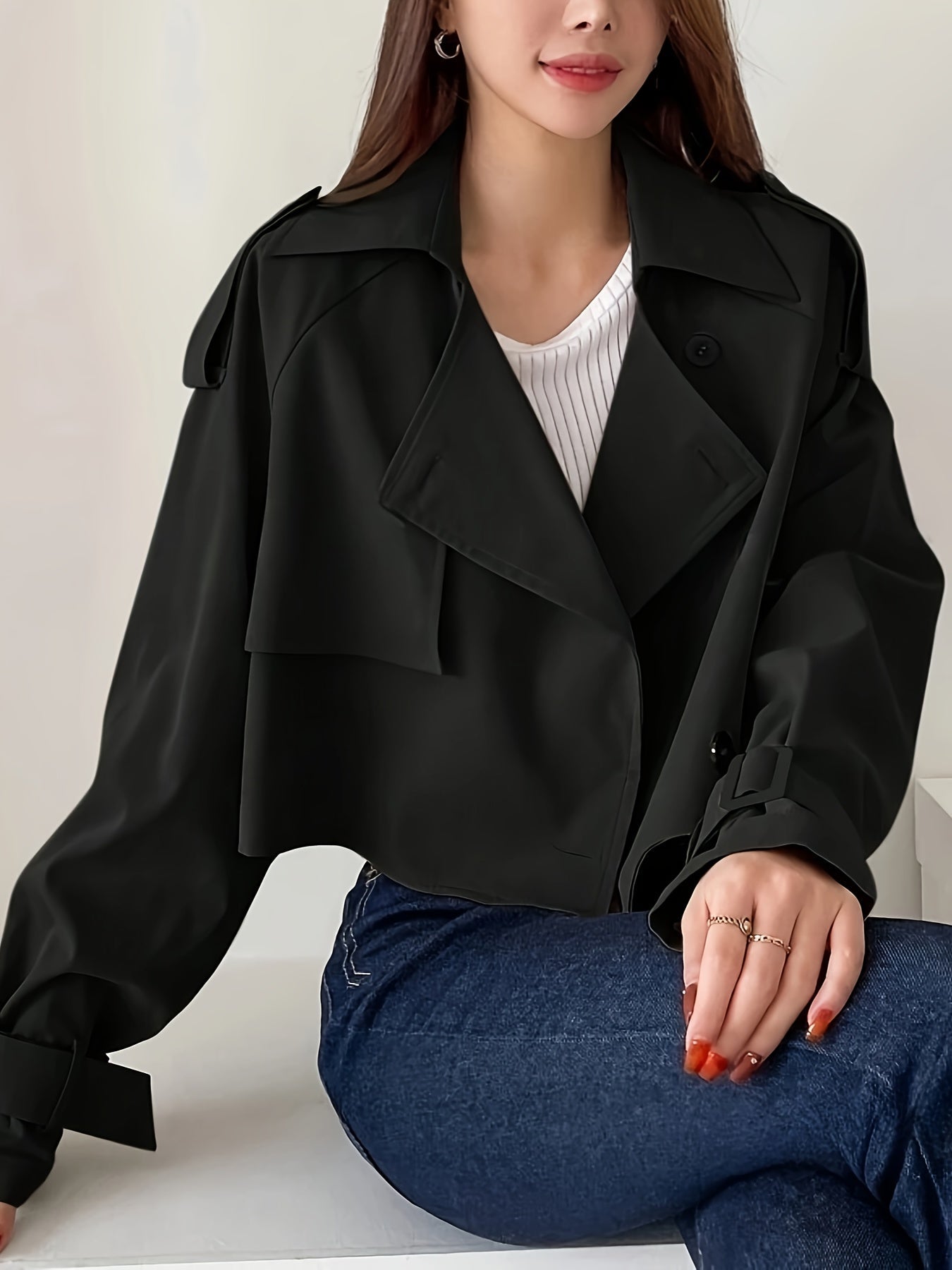 Manteau Trench Décontracté Court Noir avec Détail Double Nœud pour les Femmes | Idéal pour l'hiver